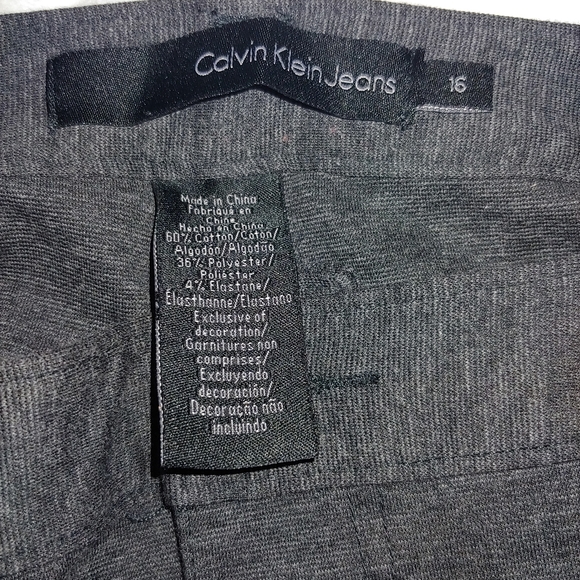 EUC Plus Size Calvin Klein Jeans Gray 5-Pocket Stretch Ponte Jeggings – Size 16 - Picture 4 of 10